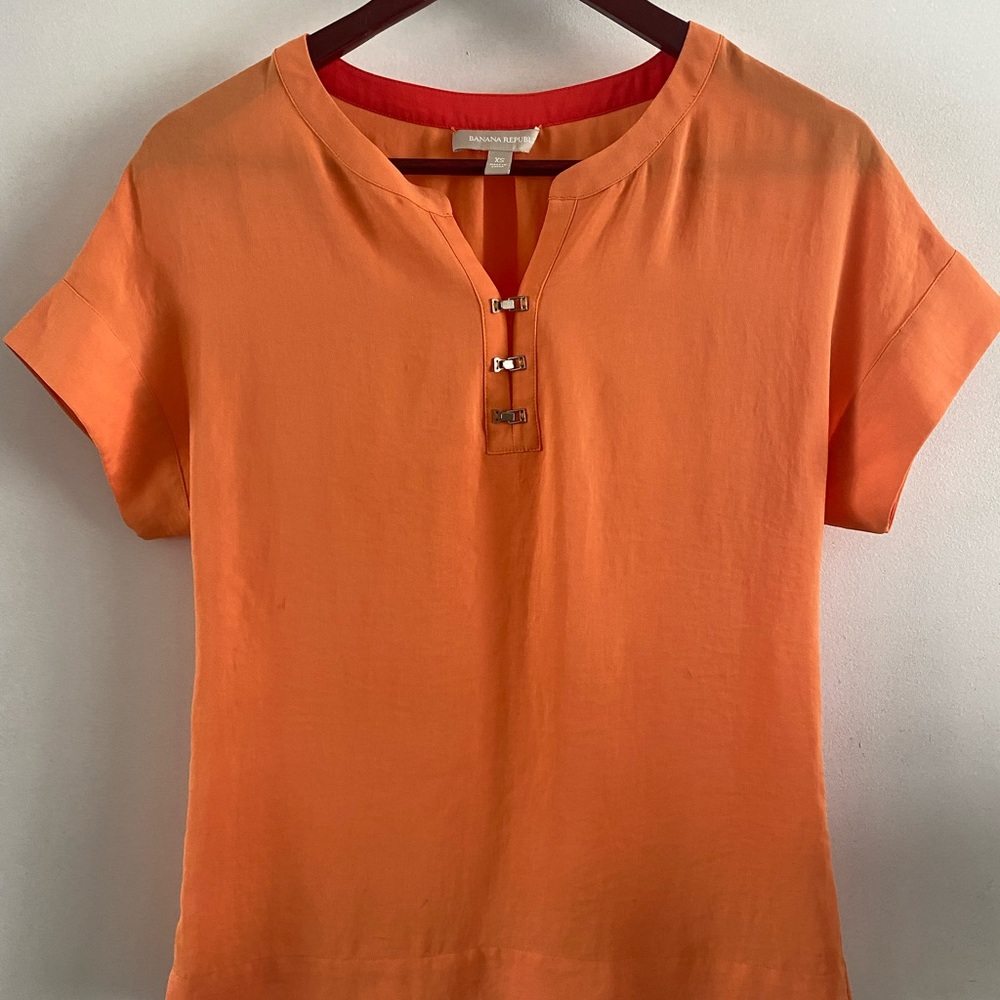 Banana Republic Orange Short Sleeve Mandarin Collar Blouse
